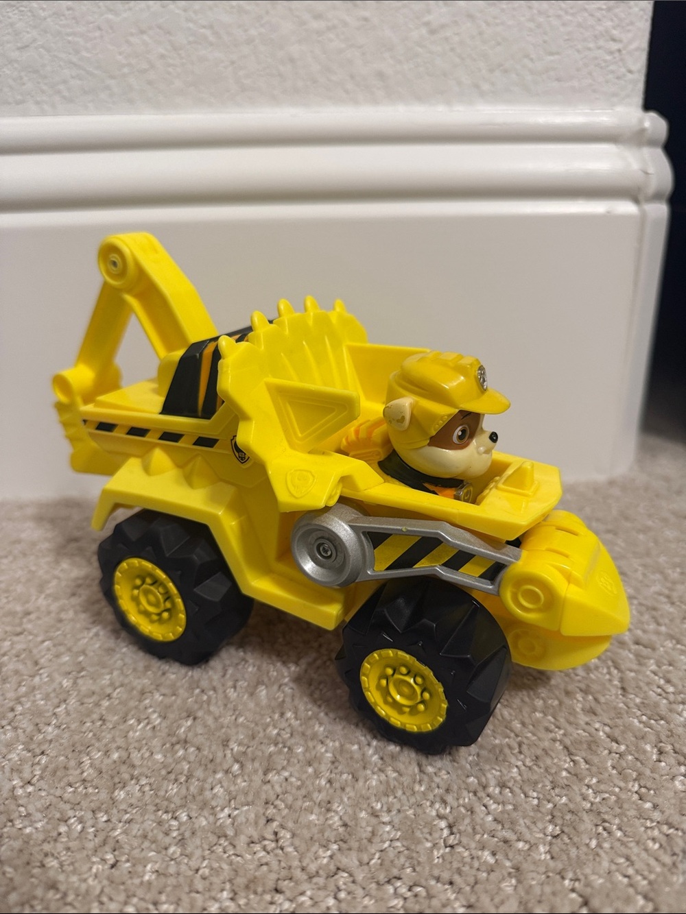 Paw Patrol Dino Rescue Marshall & Skye NIB, Zuma, Rubble and Chase - Picture 7 of 9